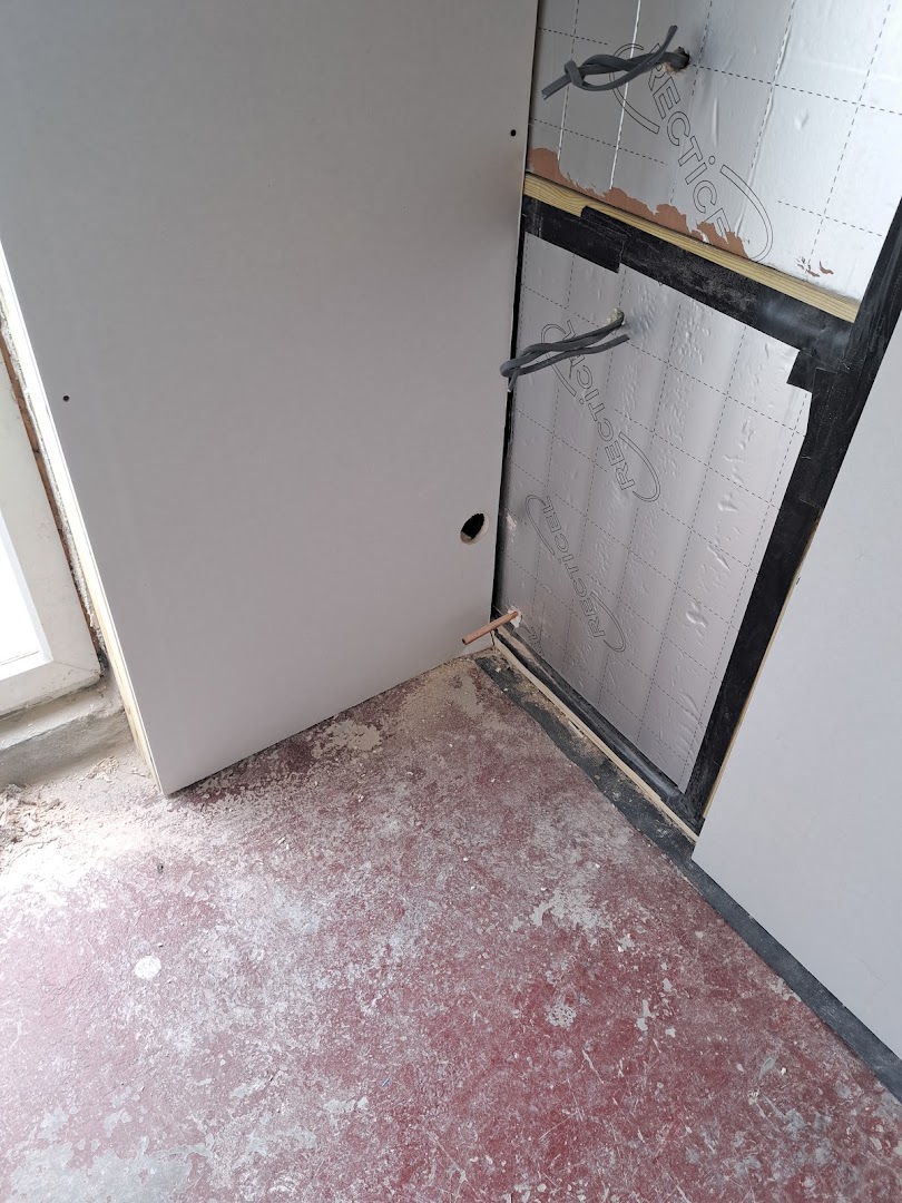 Plymouth Paul the Handyman — Photos 2